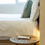 Vlc Host - Puente De Astilleros Bed and breakfast
