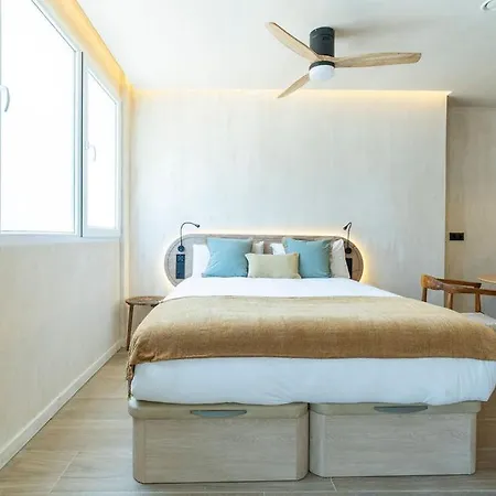 ベッド・アンド・ブレックファスト Nomad Haux Puerto 4*