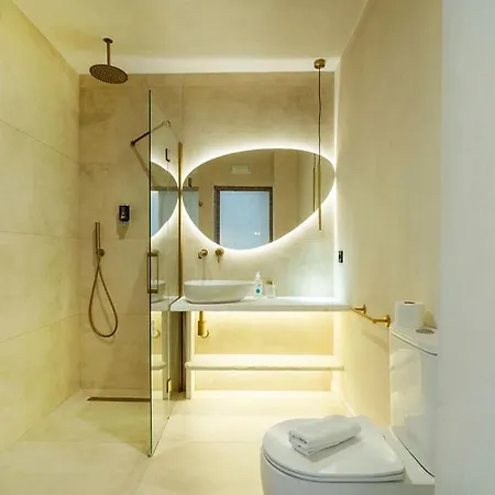 Nomad Haux Puerto バレンシア