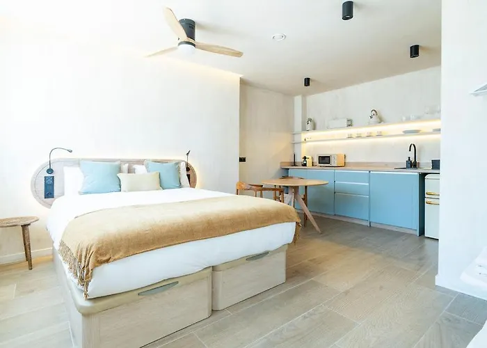 Nomad Haux Puerto 3*